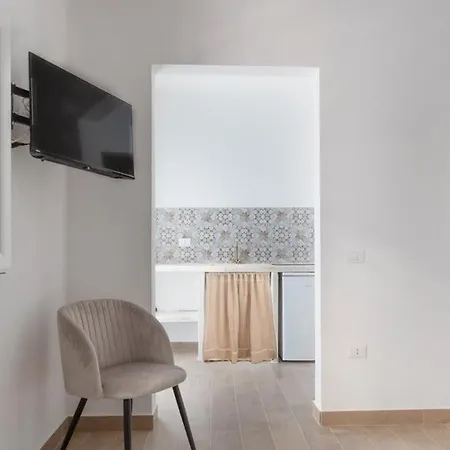 Lovin Puglia Vacation 4* Bari