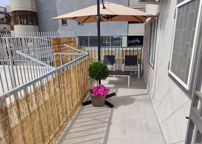 Lovin Puglia Vacation לינה וארוחת בוקר בארי